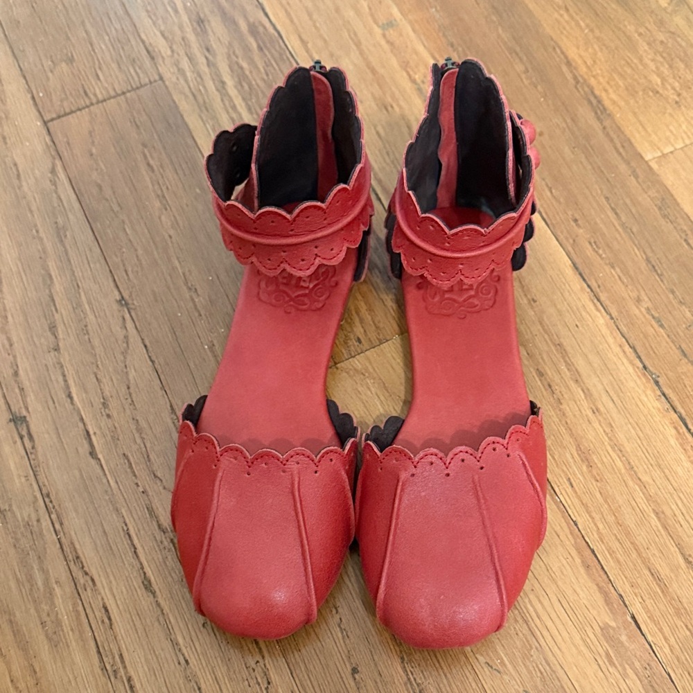 Bali Elf Love Bird Leather Flats